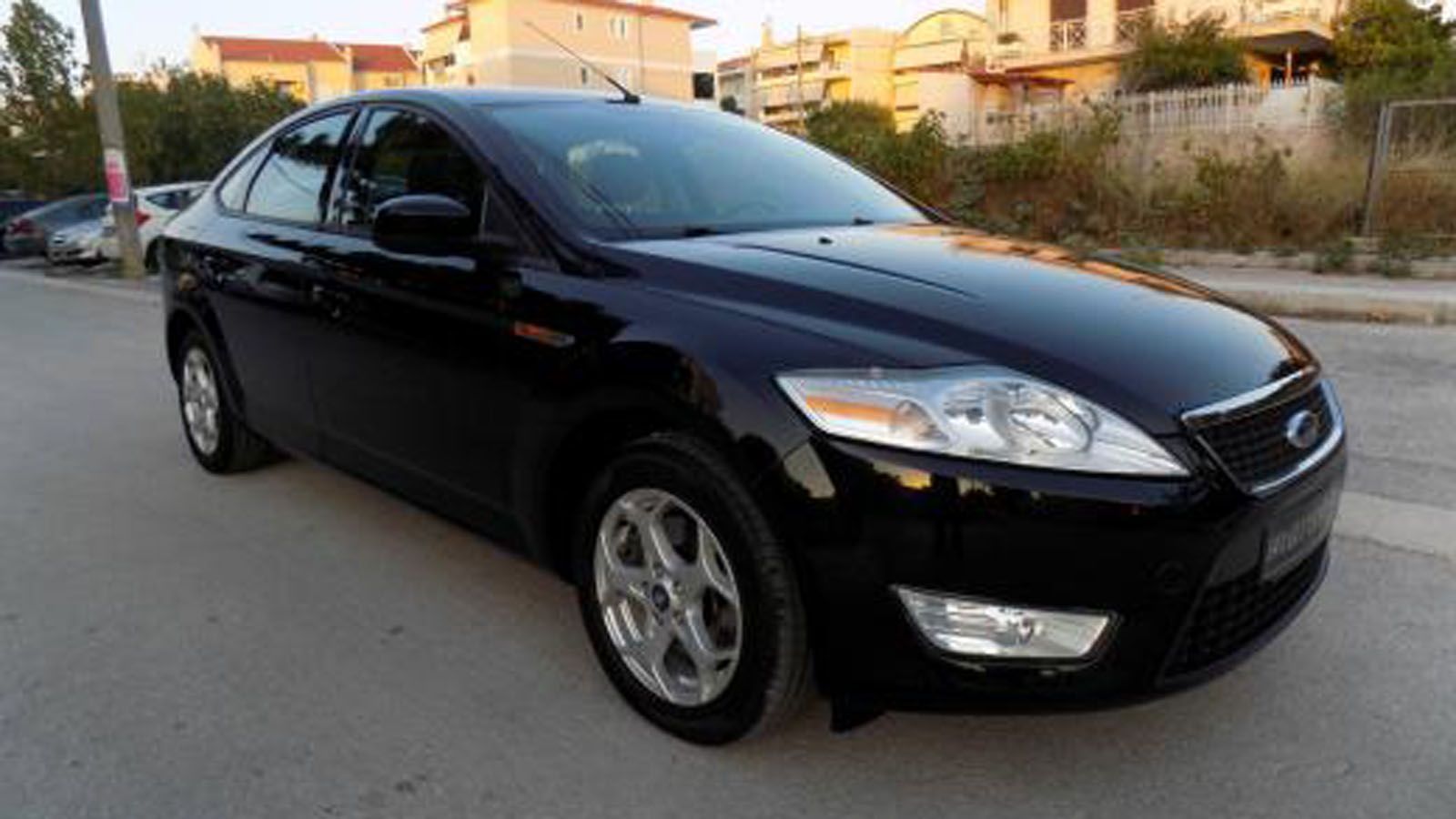 Αν ψάχνεται μεταχειρισμένο οικογενειακό αυτοκίνητο, τότε αυτό το Mondeo είναι πολύ καλή επιλογή.