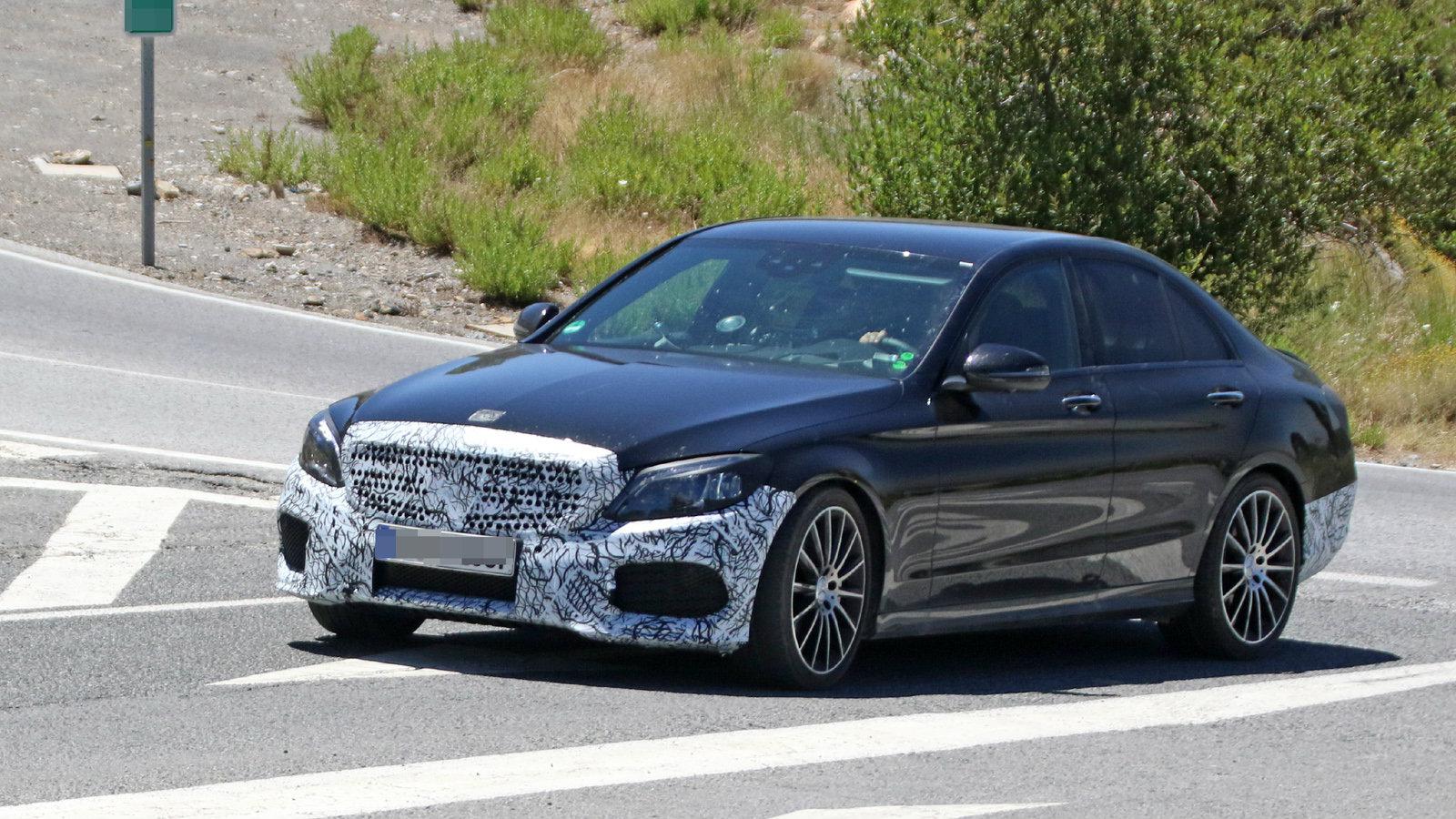 «Συνελήφθη» η ανανεωμένη Mercedes C-Class