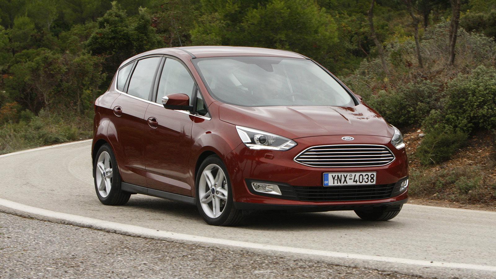 Παρά τον όγκο του, το C-MAX είναι εύχρηστο ακόμη και μέσα στην πόλη χάρη στα μαλακά του χειριστήρια, ενώ η θέση οδήγησης είναι πανοραμική και θα βολέψ