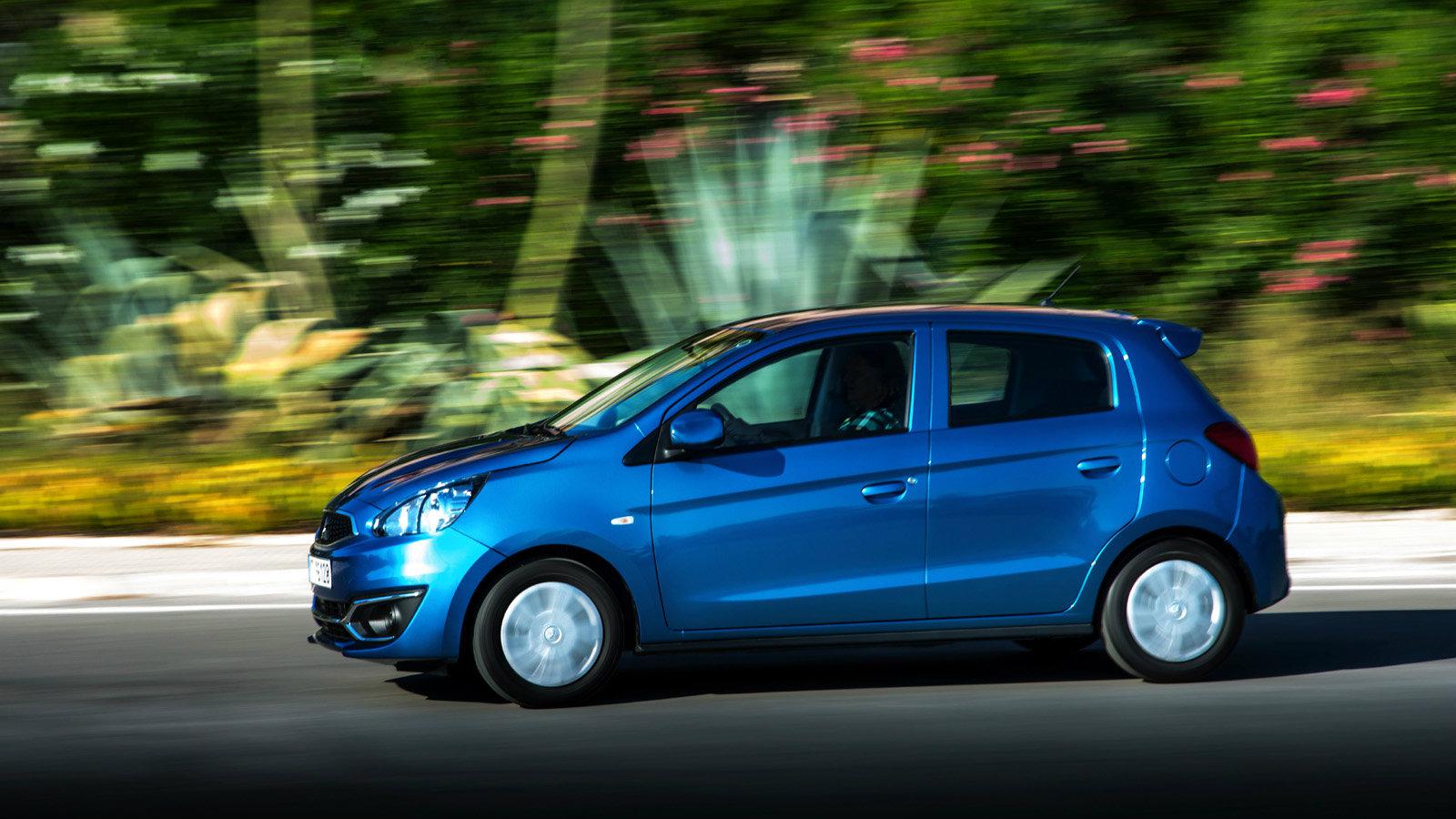 Διατηρώντας την εικόνα και τα πλεονεκτήματα που έχουν να κάνουν με τη φιλοξενία των επιβατών, το Space Star έρχεται τώρα να μειώσει κι άλλο τα λειτουρ