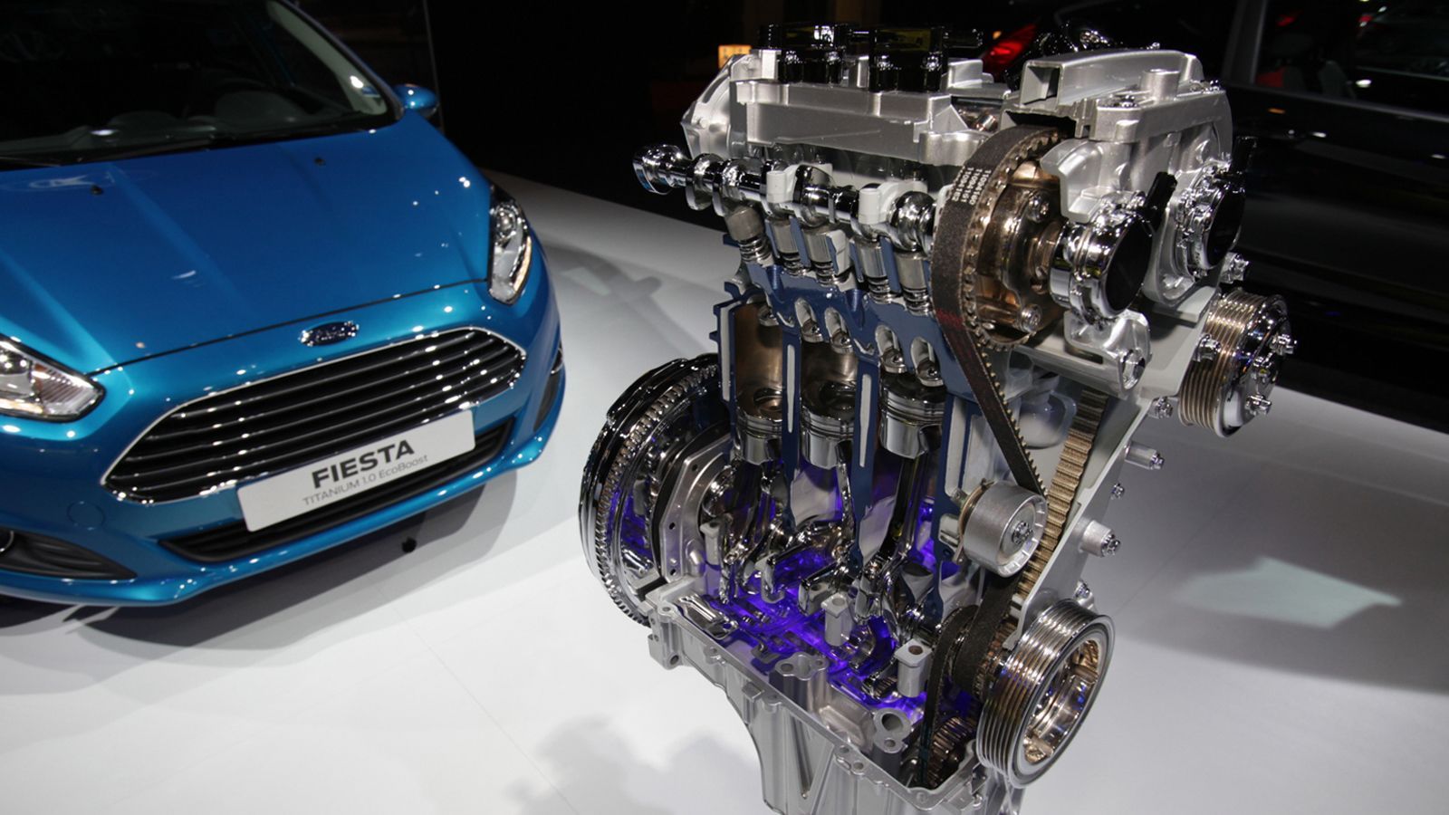 Για πέμπτη συνεχή φορά, ο 3κύλινδρος κινητήρας 1.0 EcoBoost της Ford, βραβεύτηκε ως το καλύτερο σύνολο κάτω από το ένα λίτρο. Δείτε πώς εξελίχθηκε η «