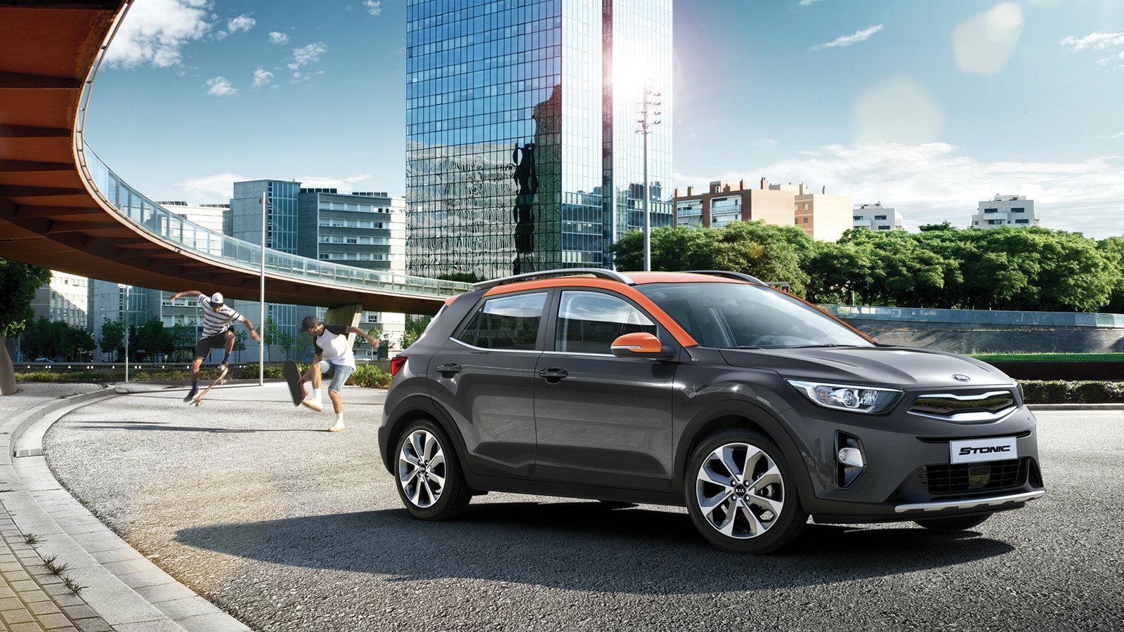 Το Stonic θα διατεθεί σύμφωνα με πηγές από το στρατόπεδο της Κia με 3 μηχανικά σύνολα βενζίνης και έναν diesel.