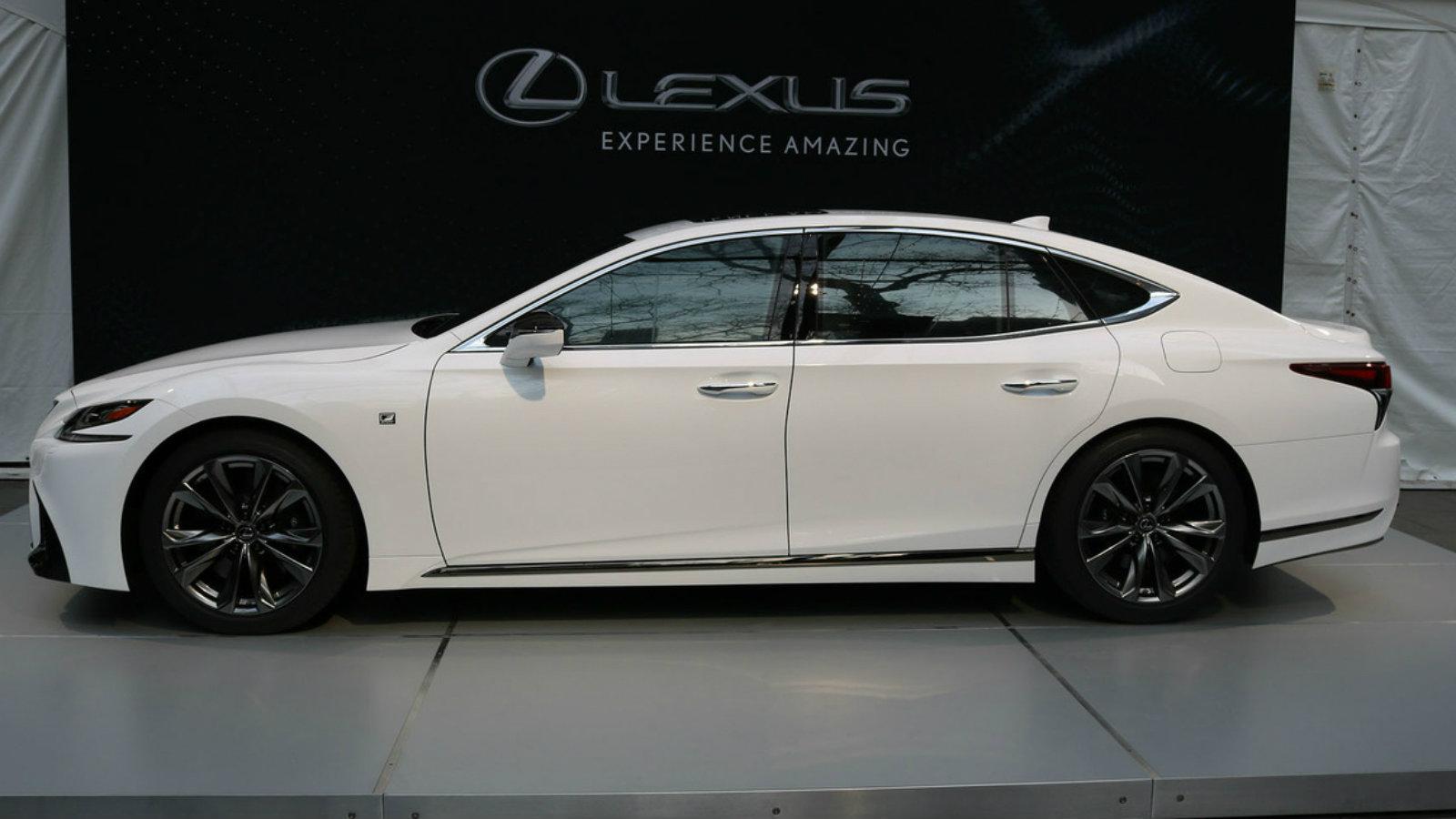 Έρχεται το τέλος των Sedan;