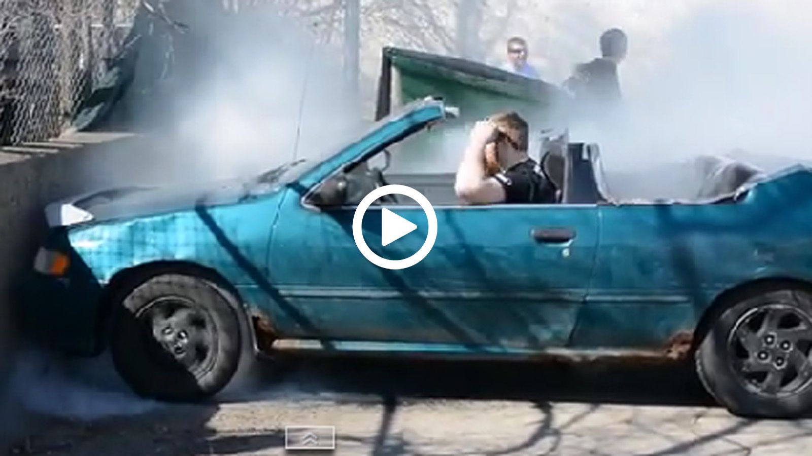 Το αυτοκίνητο που δεν «έσπασε» ποτέ [video]