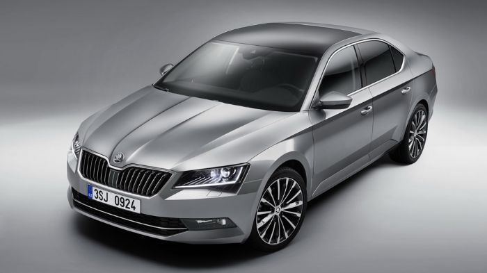 Έρχεται η νέα Superb