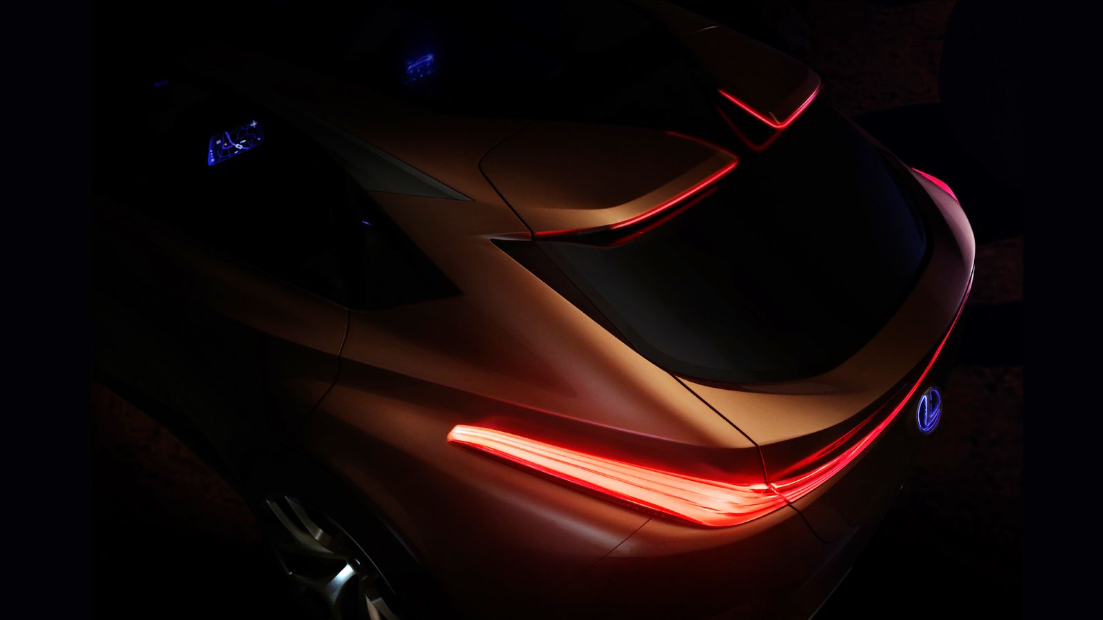 Η Lexus είναι έτοιμη να γράψει μια νέα σελίδα στην ιστορία της, παρουσιάζοντας τον Ιανουάριο στην έκθεση του Ντιτρόιτ, ένα νέο πρωτότυπο κορυφαίο SUV,