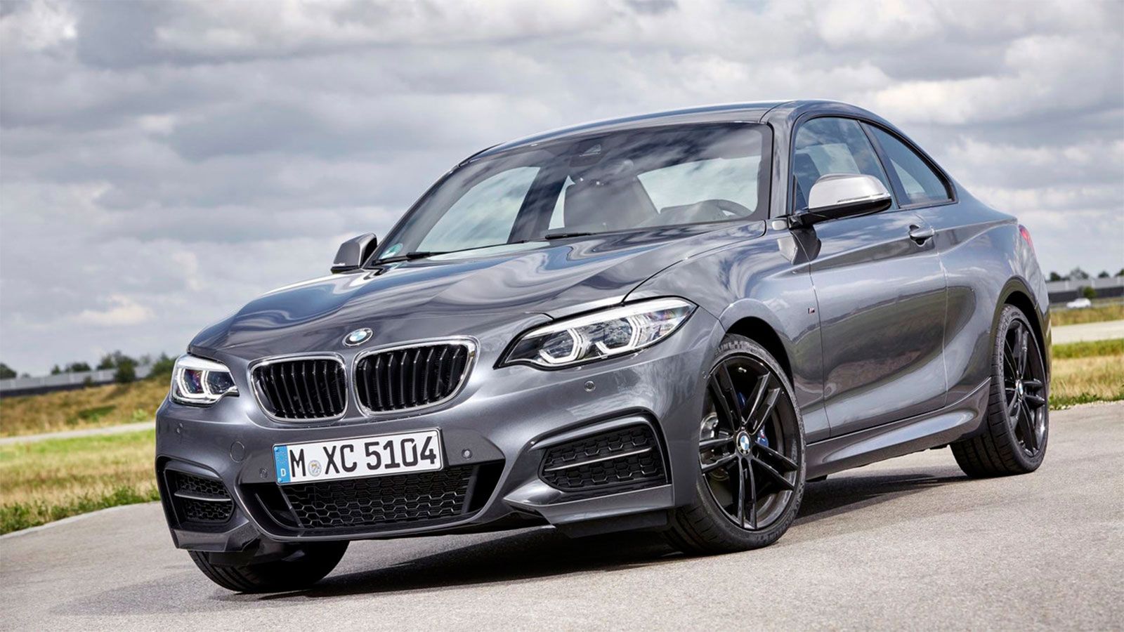 Την  πρόθεση της BMW να μην προσφέρει κανένα μοντέλο της Σειράς Μ με κίνηση στους μπροστινούς τροχούς επιβεβαίωσε η εταιρεία.