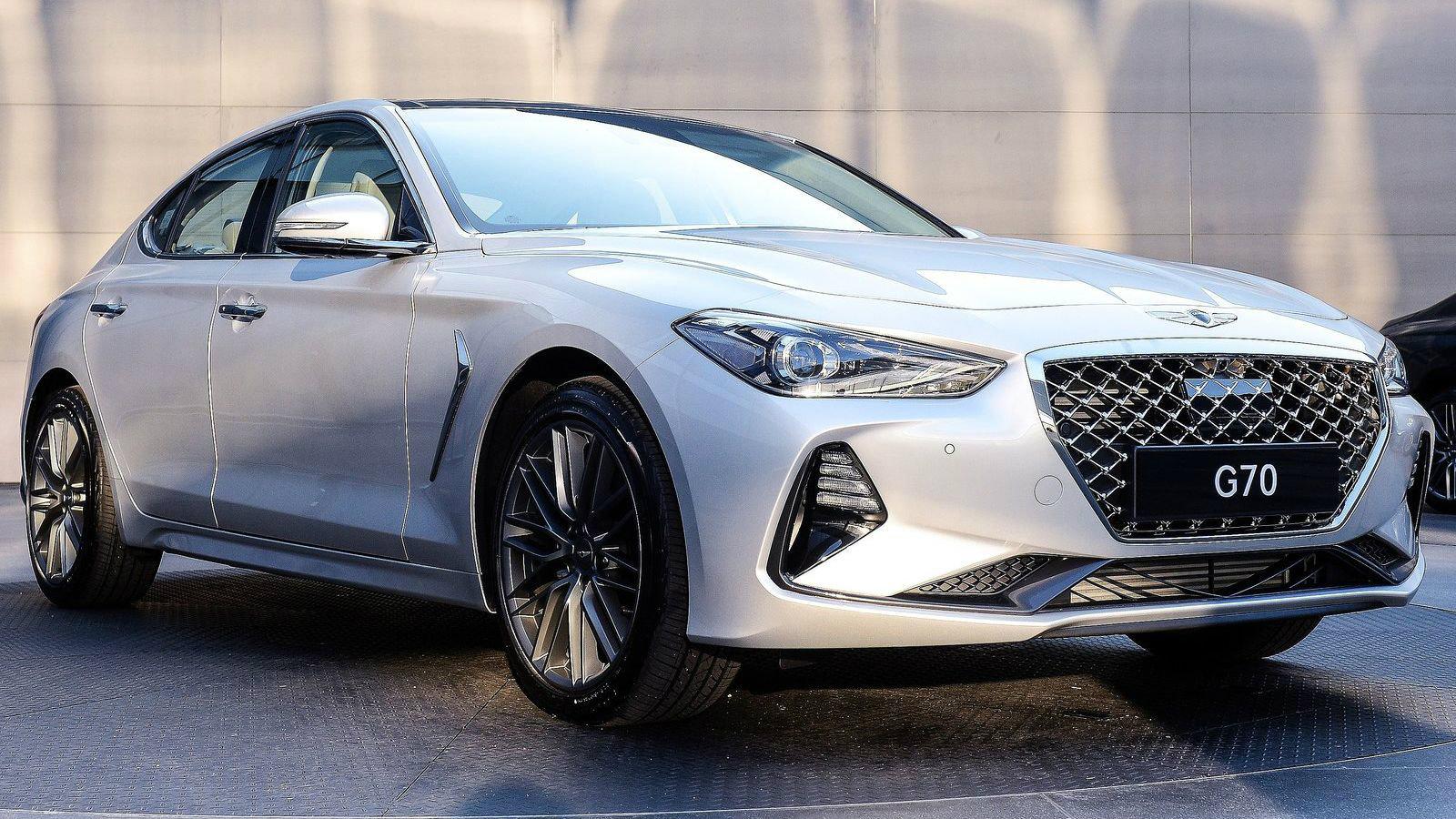 Φουλ επίθεση η Genesis