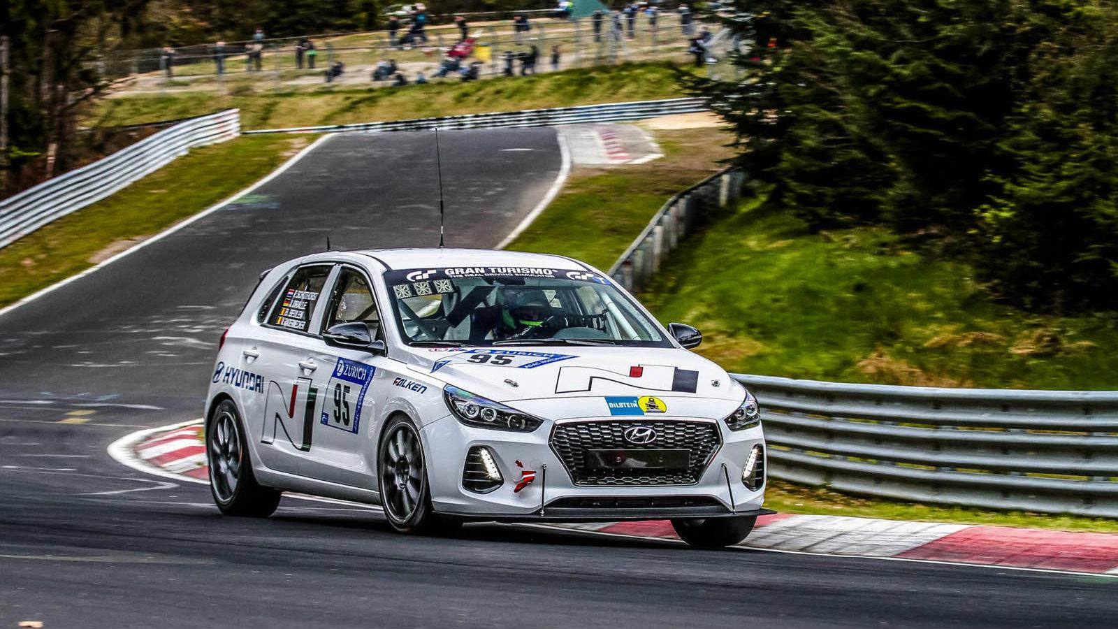 Το Hyundai i30N στο Nuburgring σε σχεδόν εργοστασιακή έκδοση +VIDEO