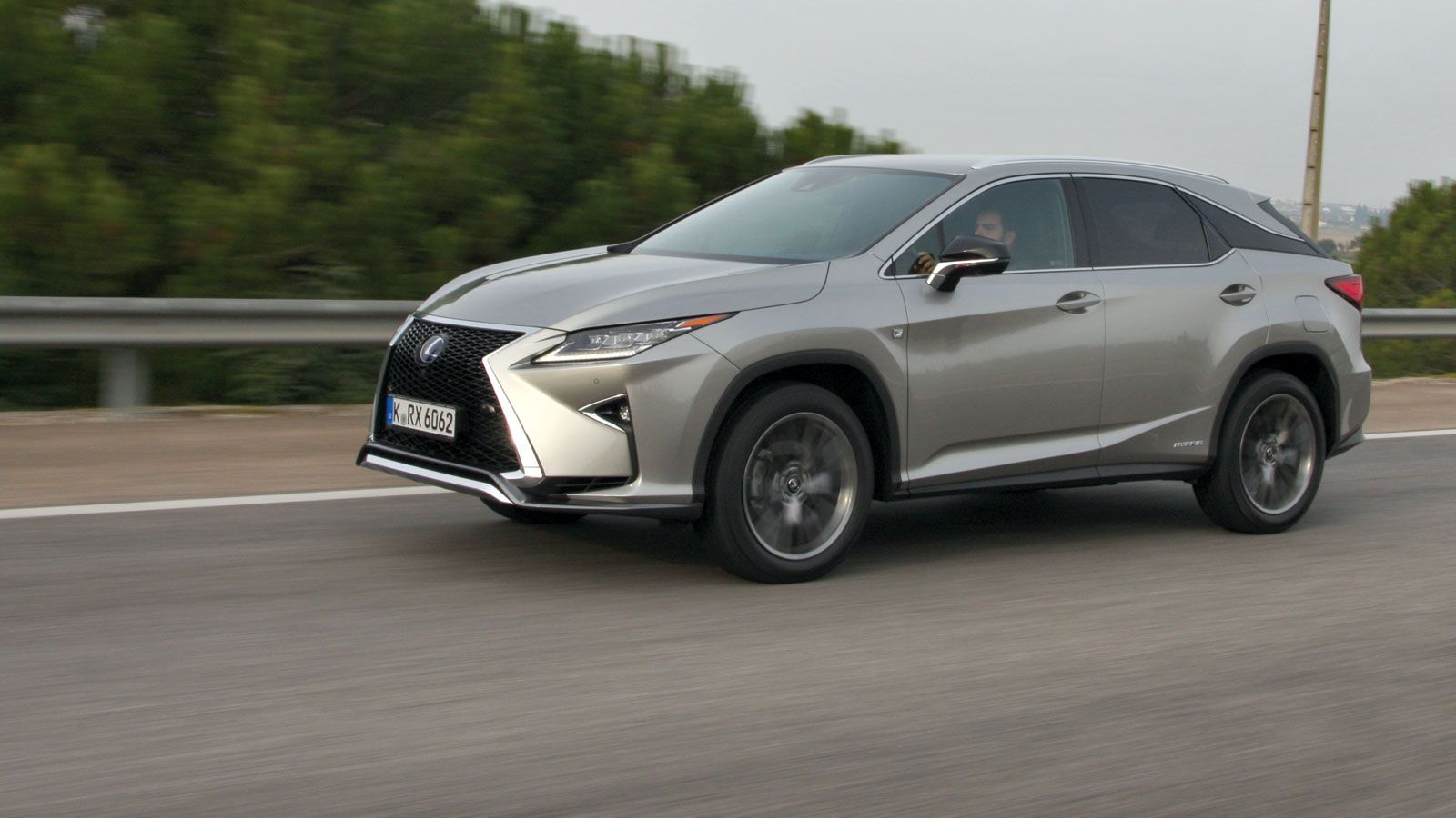 Νέο Lexus RX