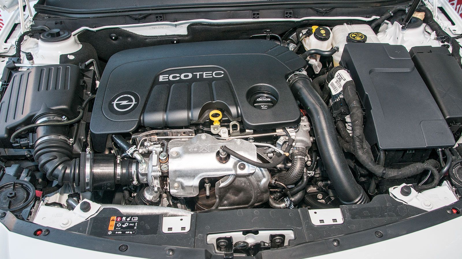 Ακόμα και τα πιο εξελιγμένα τεχνολογικά οχήματα με κινητήρες πετρελαίου έχουν σαφώς πιο απλή συντήρηση από τα αντίστοιχα βενζινοκίνητα. Ο λόγος δεν εί