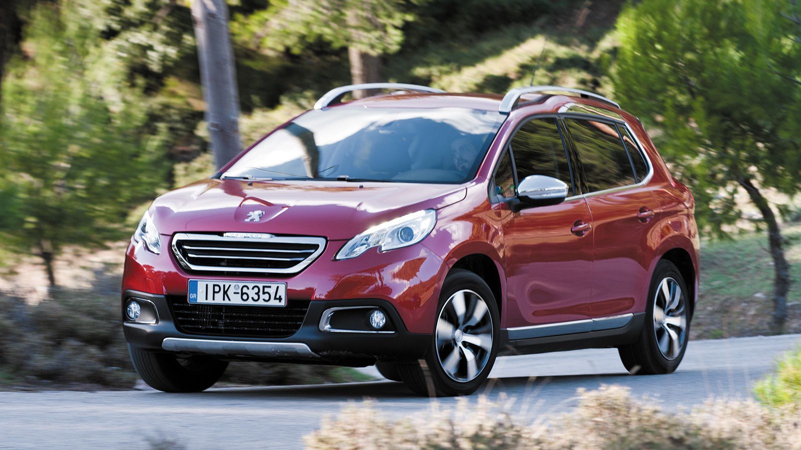 ����������� �� ��������������� Peugeot 2008 1.6 BlueHDI ��� 120 ����� ��� ��� 300 Nm �����.