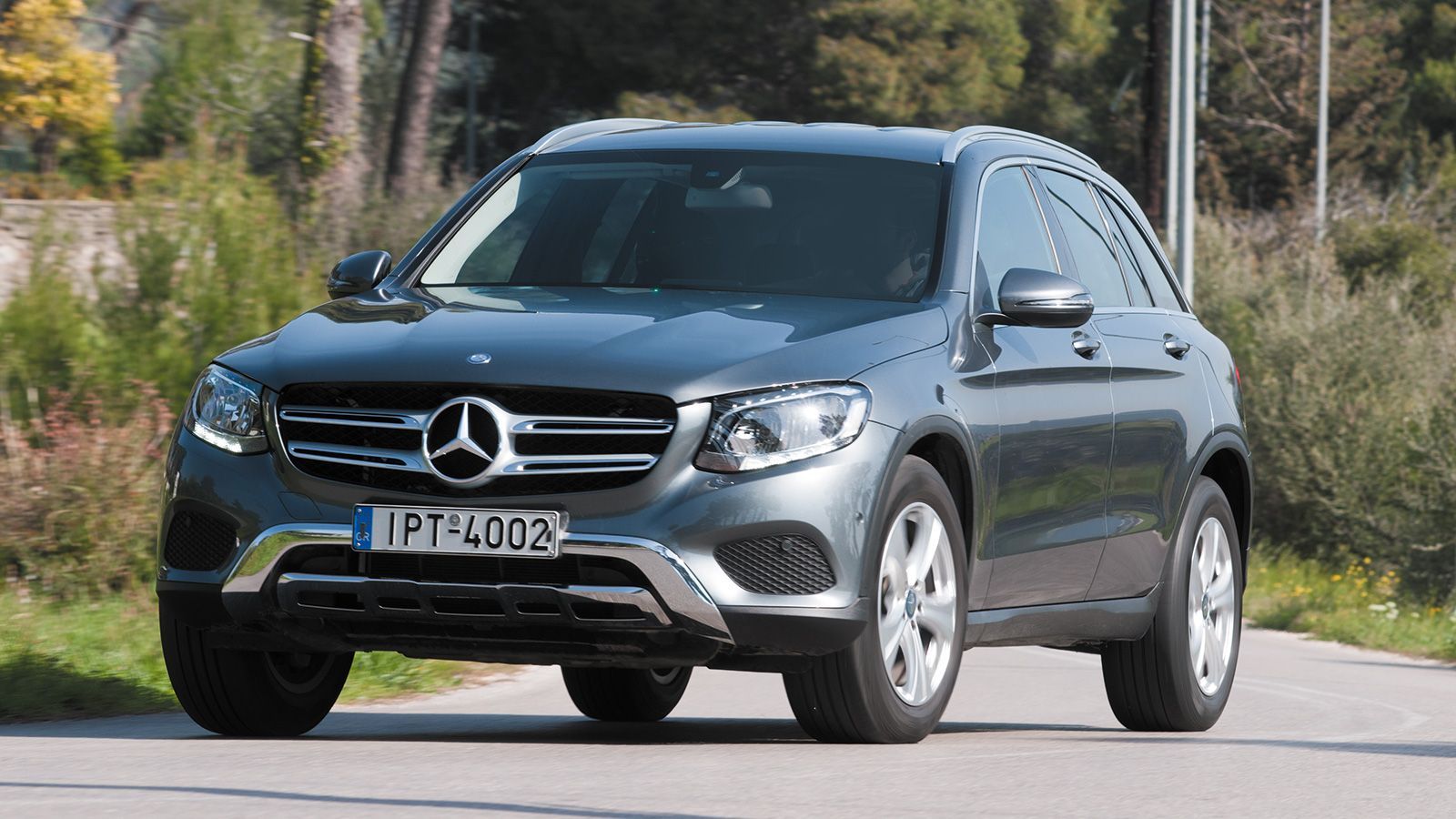 ����������� ��� ��������������� Mercedes GLC 220 d 4MATIC �� �� �������� ������� 9G-TRONIC.