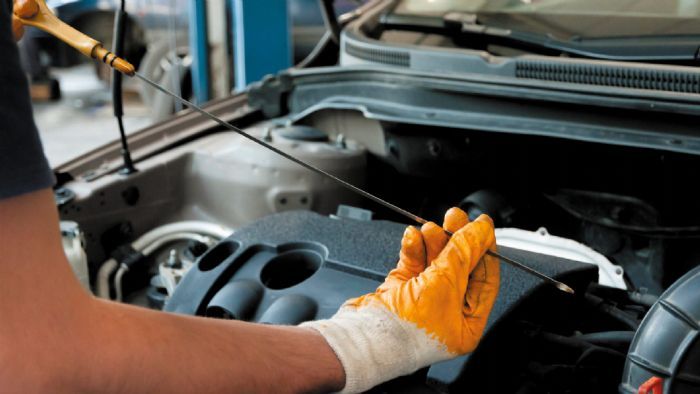 Πέρα από τον κόσμο των εξουσιοδοτημένων συνεργείων, υπάρχει μια σειρά επιλογών, με τιμές από ιδιαίτερα ανταγωνιστικές έως εξαιρετικά φτηνότερες. 