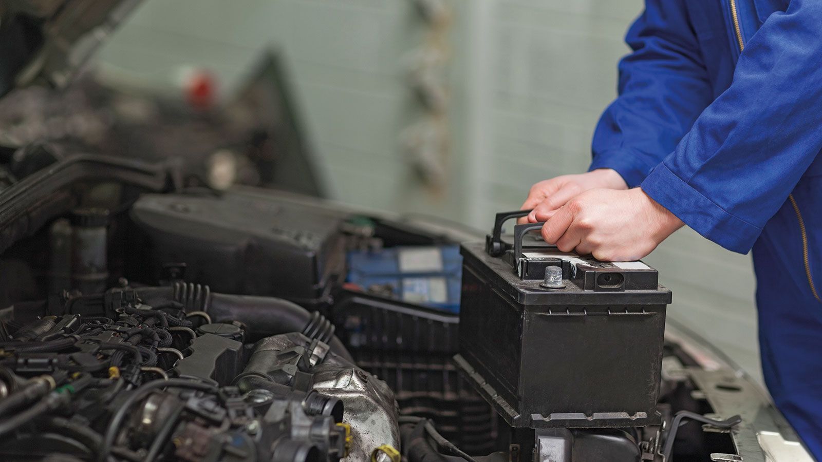 Ας δούμε όλα όσα πρέπει να γνωρίζουμε για την μπαταρία του αυτοκινήτου μας.