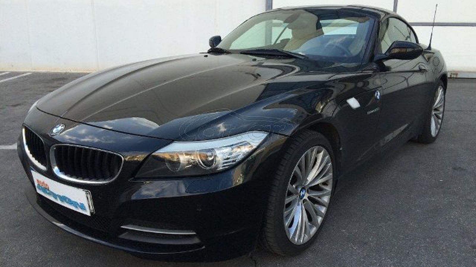Αποκτήστε μια BMW Z4 sDrive 23i του 2009 με 58.000 χλμ., πληρώνοντας 22.800 ευρώ,