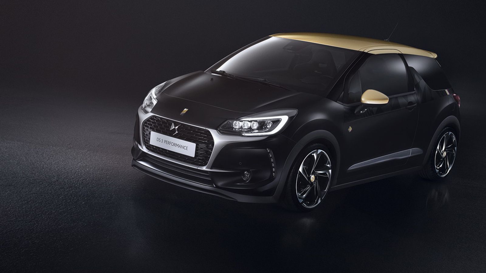 Το DS3 Performance ήρθε για να εντυπωσιάσει με τις επιλογές αισθητικής βελτίωσης, αλλά και τις επιδόσεις του. Αλλωστε performance σημαίνει επιδόσεις.