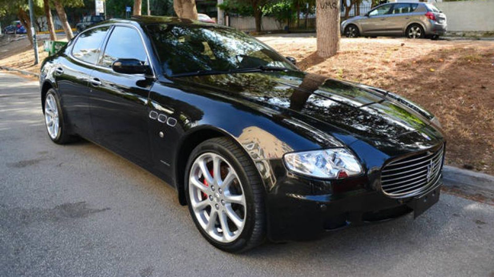 Δείτε παρακάτω την εκπληκτική Maserati Quattroporte GT που ψάχνει νέο ιδιοκτήτη.