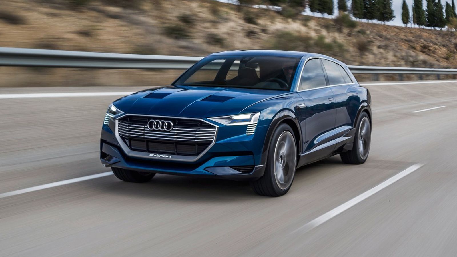Η Audi θέλει να καταστήσει το «e-tron» συνώνυμο της ηλεκτροκίνησης και για αυτό, το σχετικό SUV που ετοιμάζει για το 2018, θα το ονομάσει απλά Audi e-