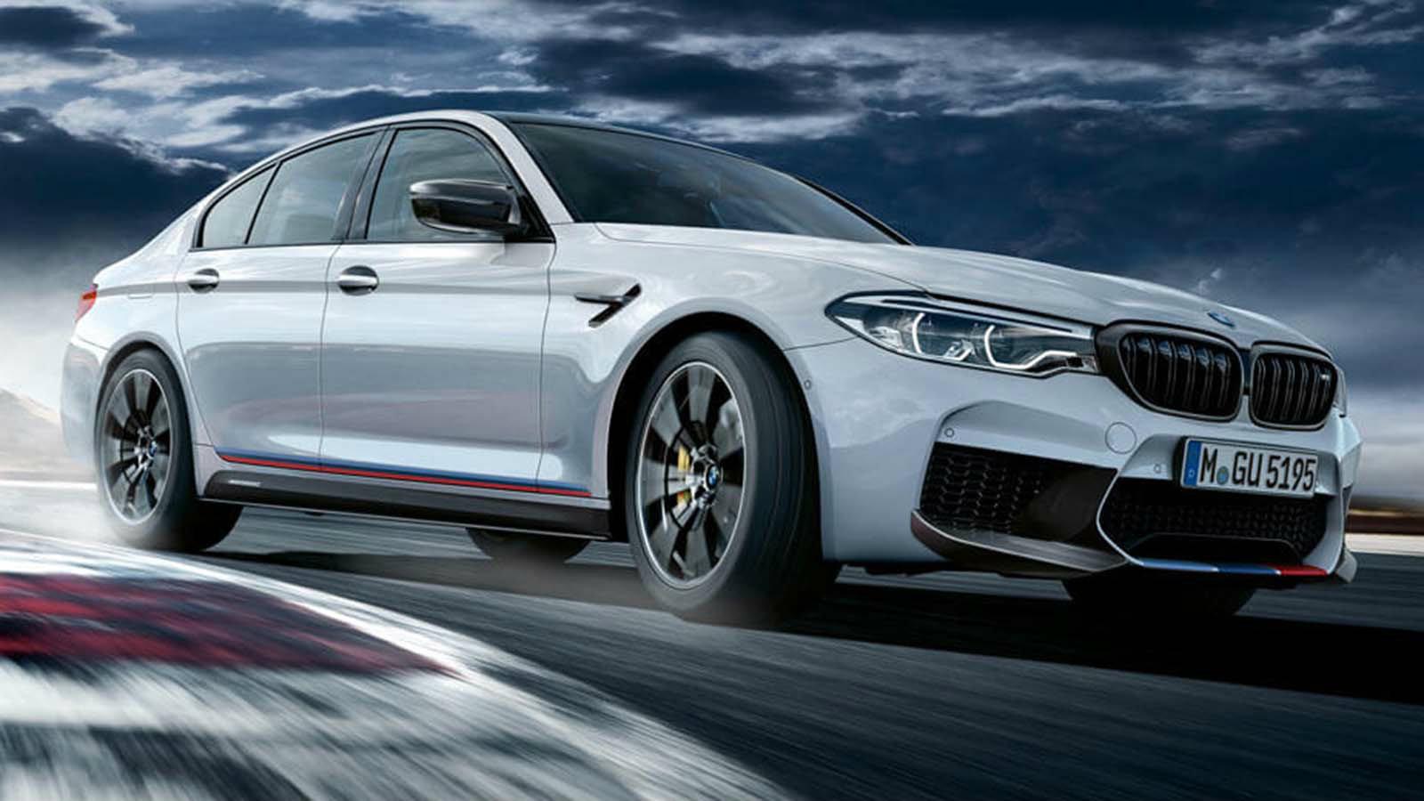 Τα μέρη αυτά αυτό δεν κάνουν το μοντέλο πιο ελκυστικό στο μάτι αλλά εξασφαλίζουν την καλύτερη αεροδυναμική απόδοση του αυτοκινήτου.