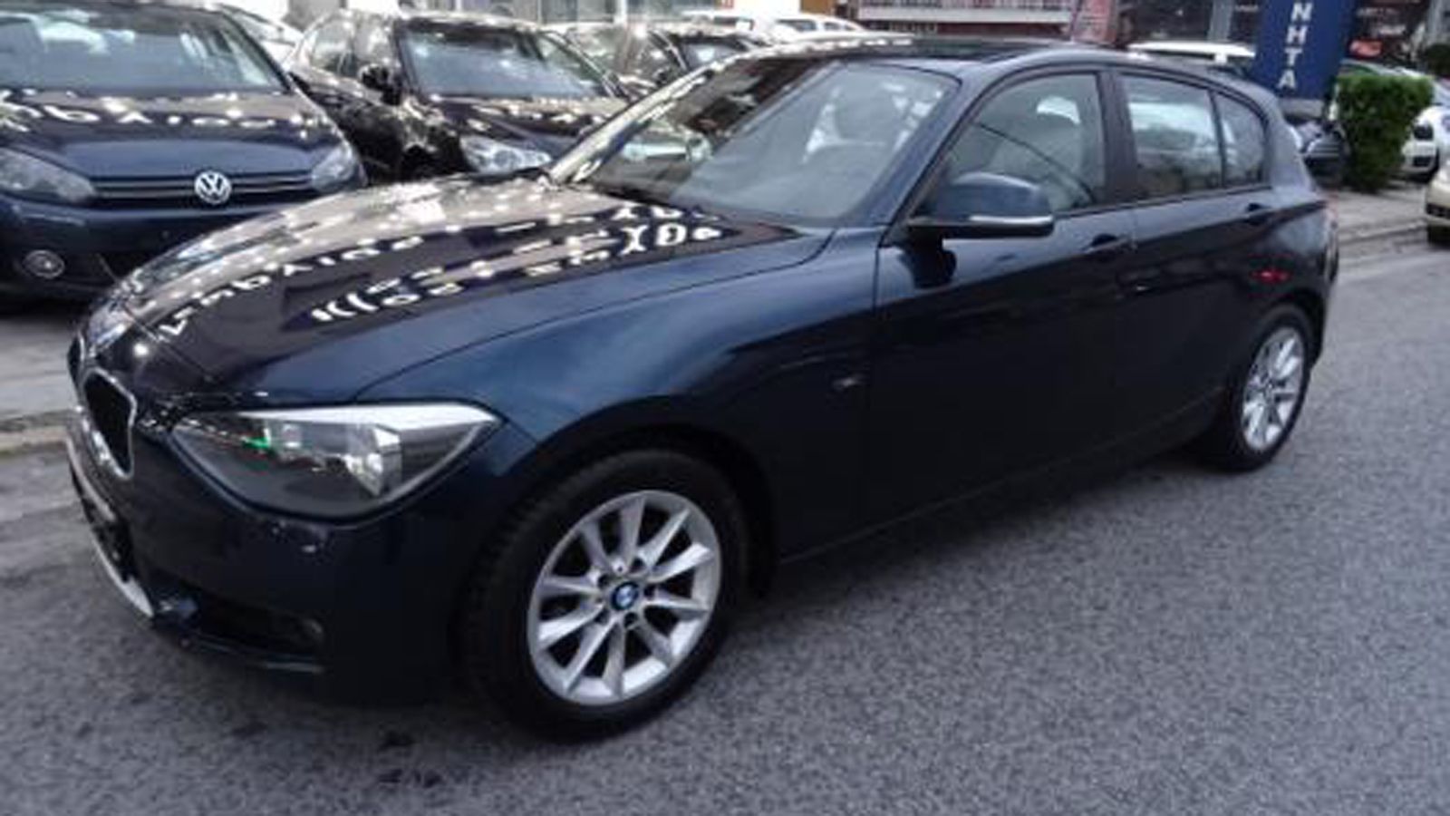 Αυτή η BMW Σειρά 1 είναι σε εξαιρετική κατάταση και εφοδιάζεται με πετρελαιοκινητήρα 1.6 λτ.