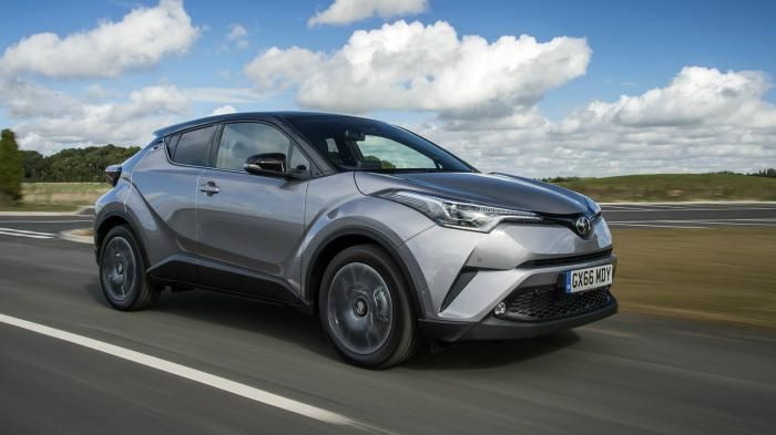 O αντιπρόεδρος της μάρκας στον τομέα των Πωλήσεων για τις ΗΠΑ δήλωσε ότι επειδή το C-HR δεν προσφέρεται με τετρακίνηση, «οι πωλήσεις του επηρεάζονται 