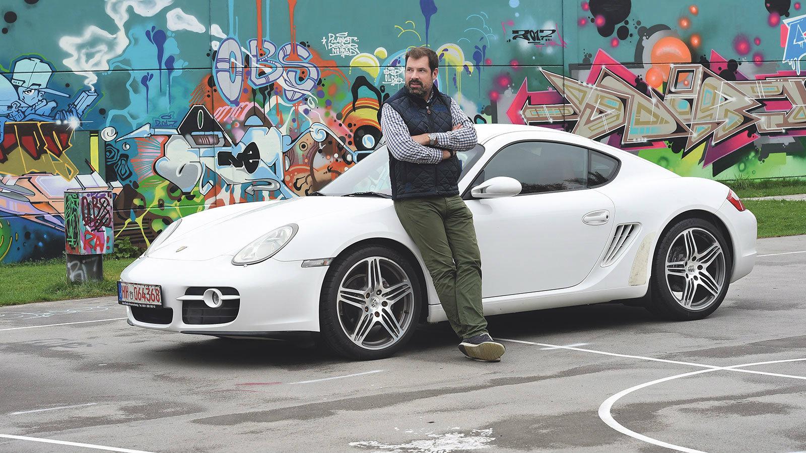 Πάντα νέα- Ακόμα και με 10 χρόνια στην πλάτη, η Cayman φαίνεται πιο νέα και πιο ακριβή απ ότι είναι πραγματικά