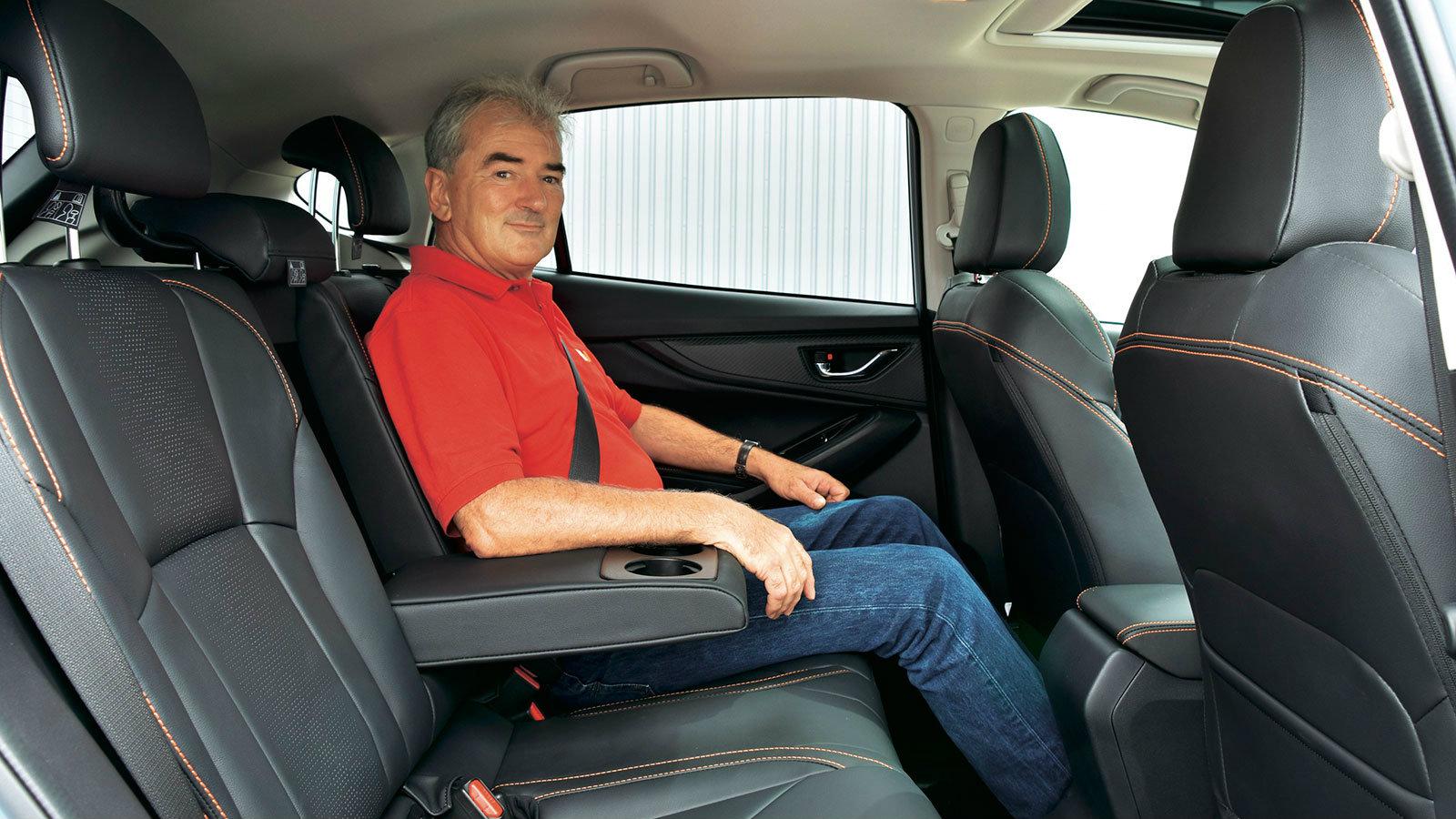 Το μεγαλύτερο μεταξόνιο έδωσε άπλετο χώρο για τα γόνατα των επιβατών