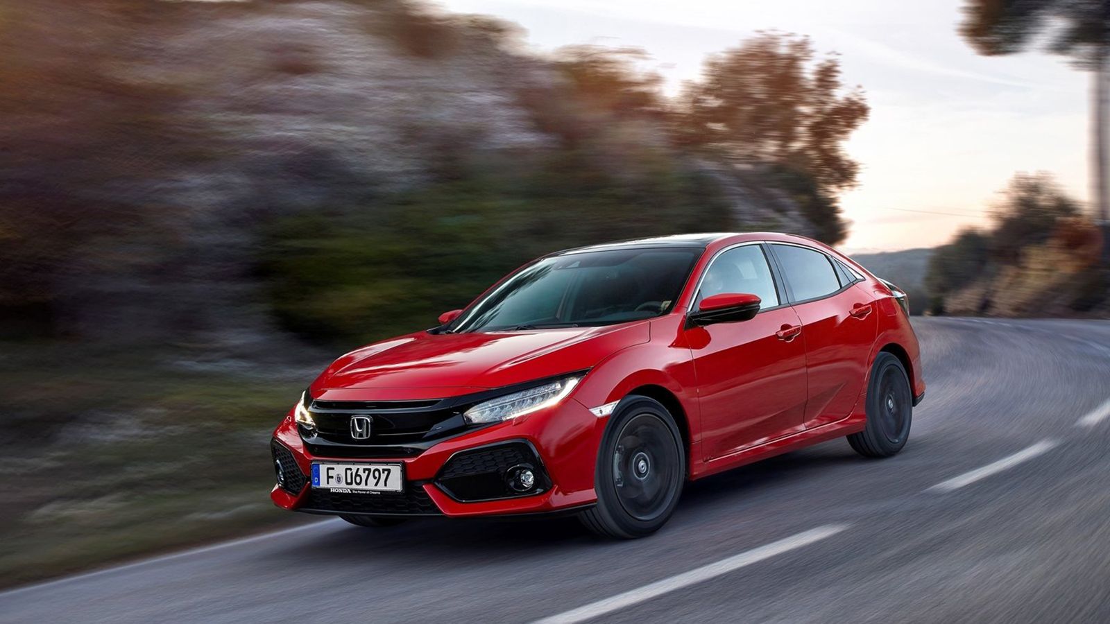 Οδηγήστε, μεταξύ άλλων, το νέο Honda Civic με τον 1.000άρη και τον 1.500άρη V-TEC Turbo.