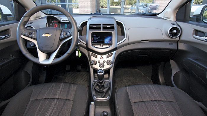 Chevrolet Aveo 1,3D MYLINK: Gadget-άκι