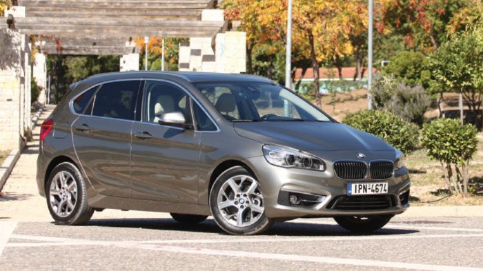 ��W 218d Active Tourer