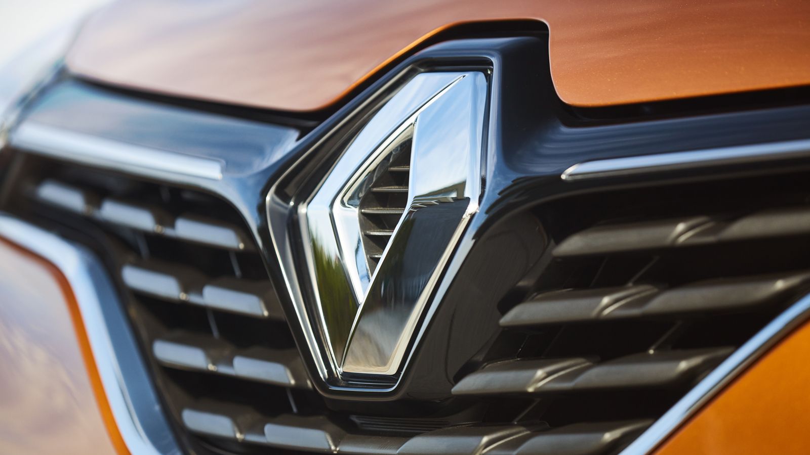 Παρόλο που το μερίδιο μειώθηκε, η γαλλική κυβέρνηση παραμένει ο μεγαλύτερος μέτοχος της Renault, με τη Nissan να ακολουθεί με μικρή διαφορά. Η σημεριν