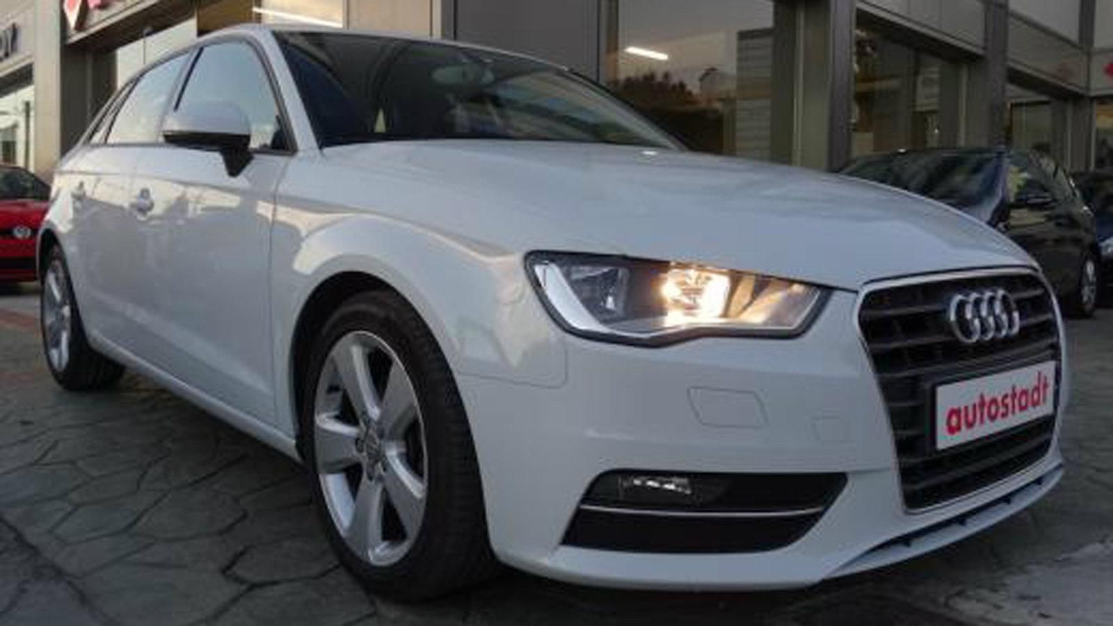 Αυτό το Audi A3 είναι πραγματικά σαν καινούργιο, ενώ έχει ακόμη εγγύηση αντιπροσωπείας και είναι εξοπλισμένμο με drive select.