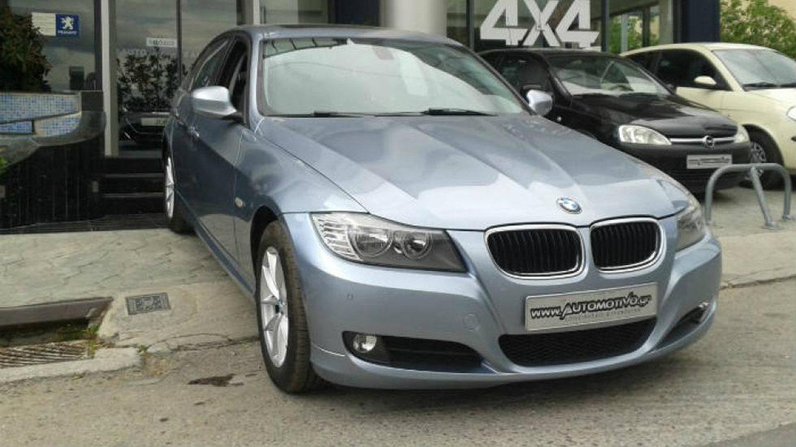 Αυτόματη και diesel BMW 320 του 2011.