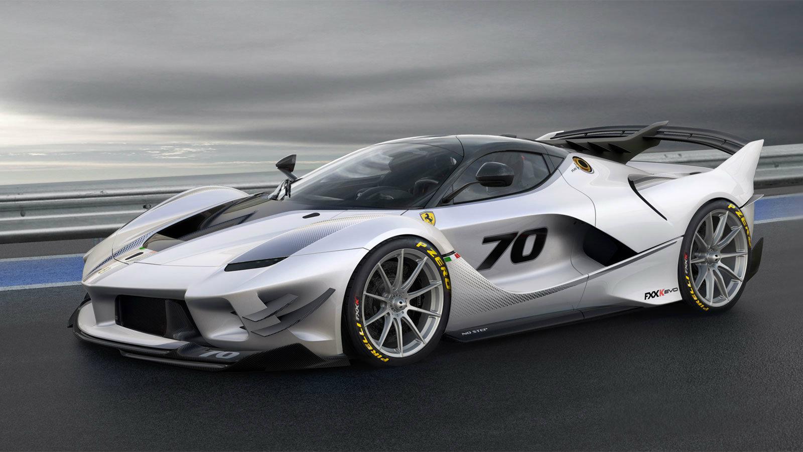 Τη επίσημη αποκάλυψη της Ferrari FXX- K Evo έκανε αυτό το Σαββατοκύριακο η ιταλική φίρμα.