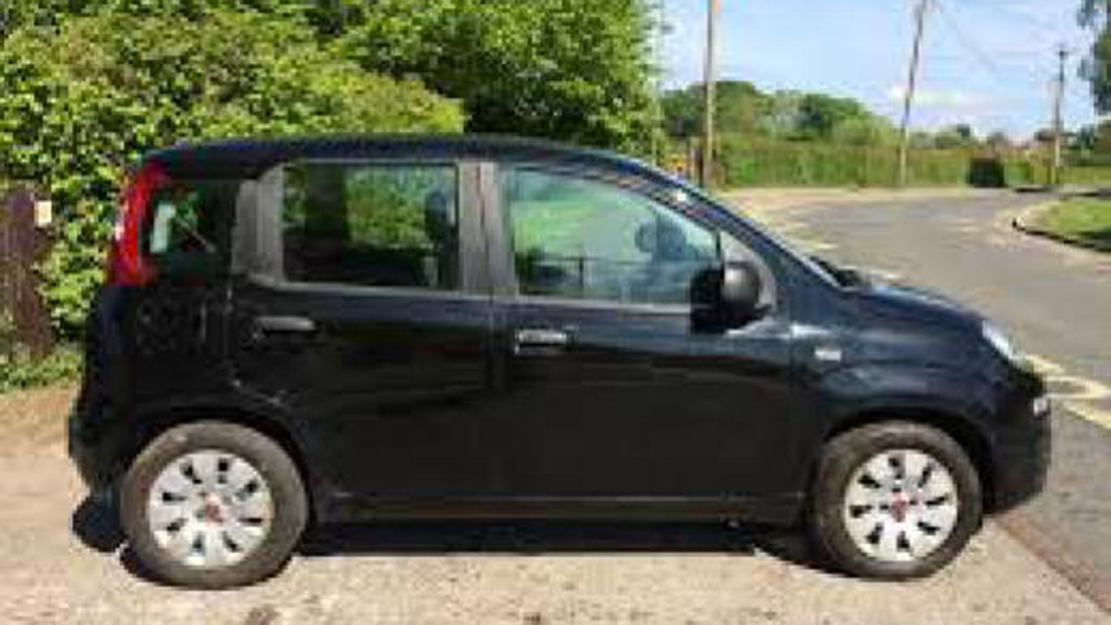 Μεταχειρισμένο Fiat Panda του 2012 με τιμή 7.600 ευρώ.