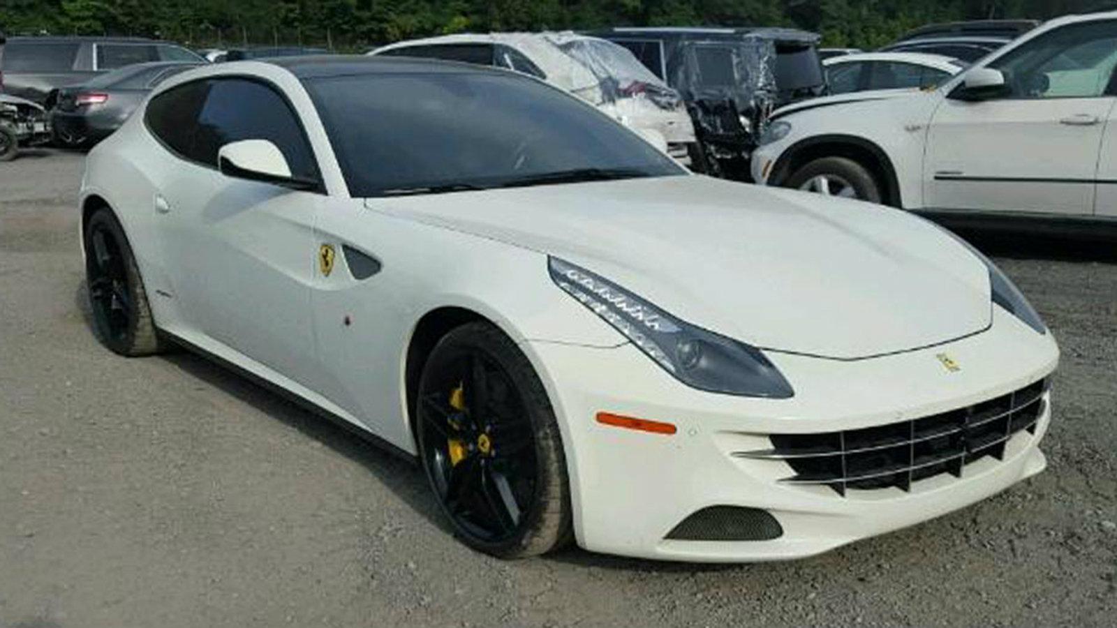 Το μηχανικό της σύνολο είναι ένας 6,3 λτ. κινητήρας 12 κυλίνδρων απόδοσης 660 ίππων και 683 Nm ροπής.