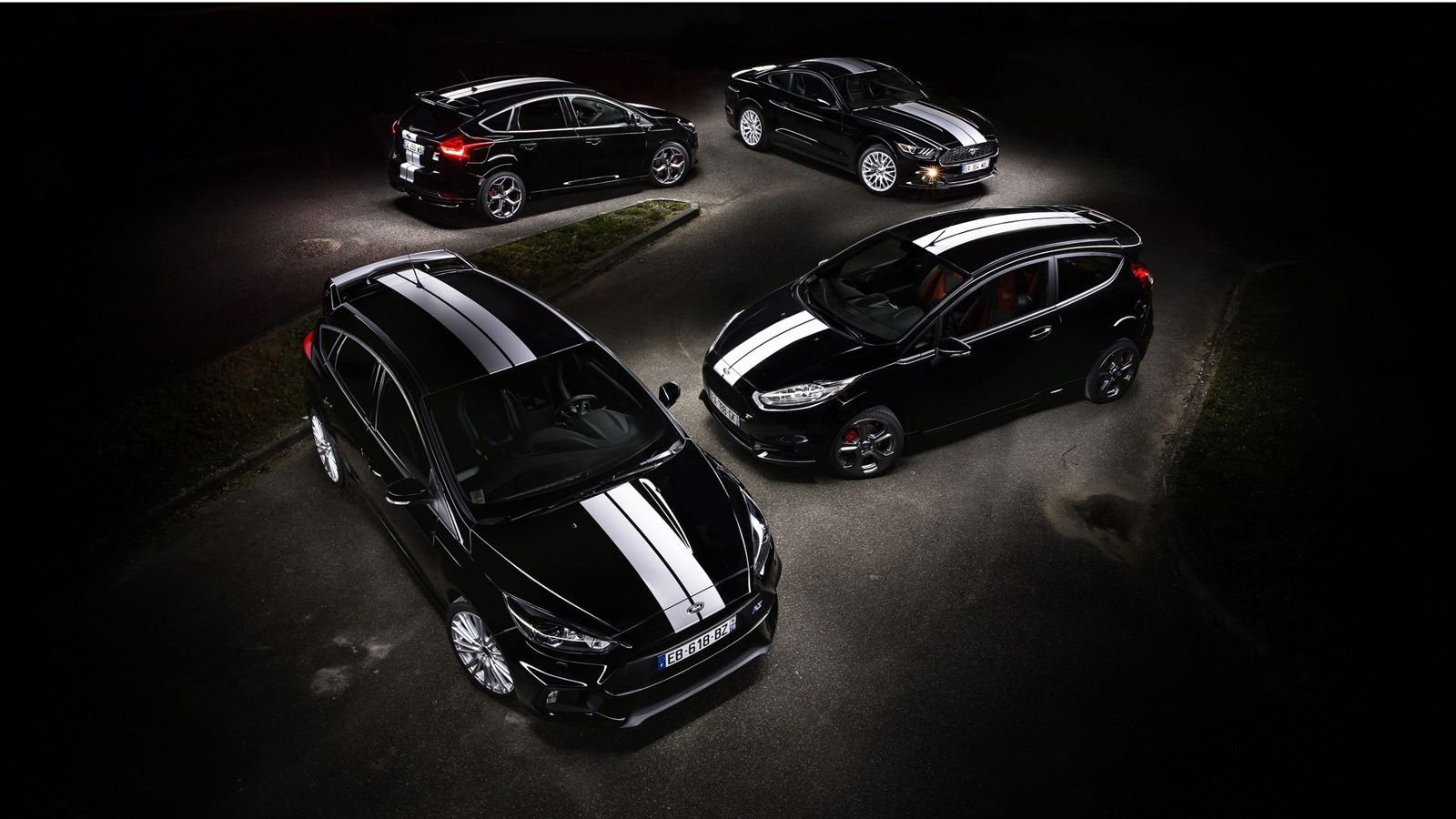 Η Ford για να γιορτάσει την 50η επέτειο της ιστορικής νίκης της το 1966 με το Ford GT40 στο Le Mans, εγκαινιάζει μια ειδική έκδοση 200 οχημάτων που πε