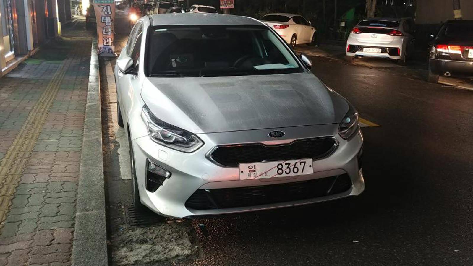 Το νέο Ceed λαμβάνει στον πρόβολο του την tiger nose γρίλια.