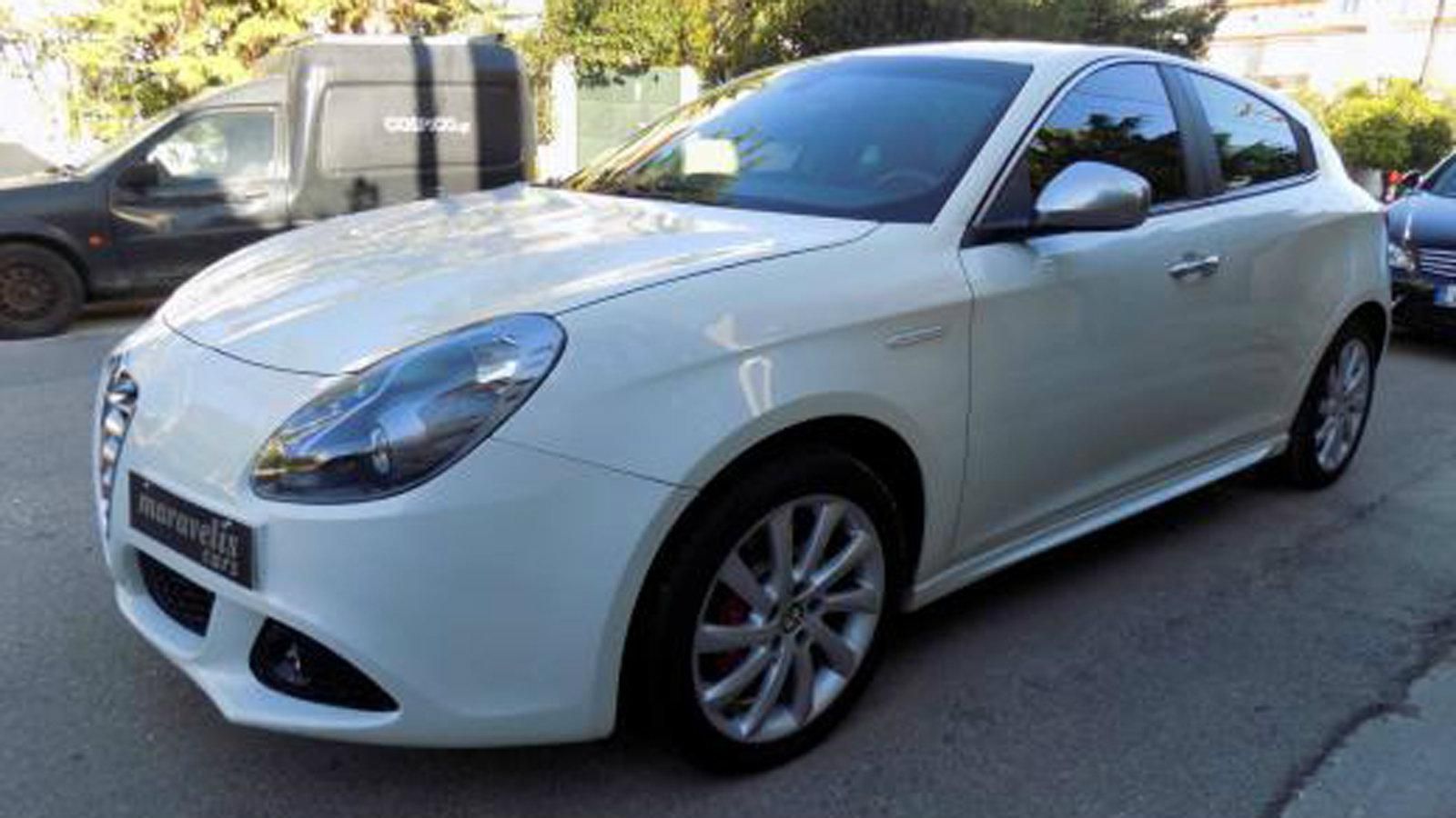 Η Alfa Romeo Giulietta με τον 1,4 λτ. βενζινοκινητήρα των 170 ίππων είναι μία εξαιρετική επιλογή. Η συγκεκριμένη με τέτοιο εξοπλισμό και τιμή είναι σκ
