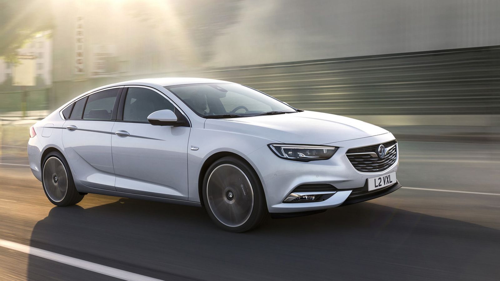 Ανακοινώθηκακν οι πρώτες τιμές του Opel Insignia Grand Sport.