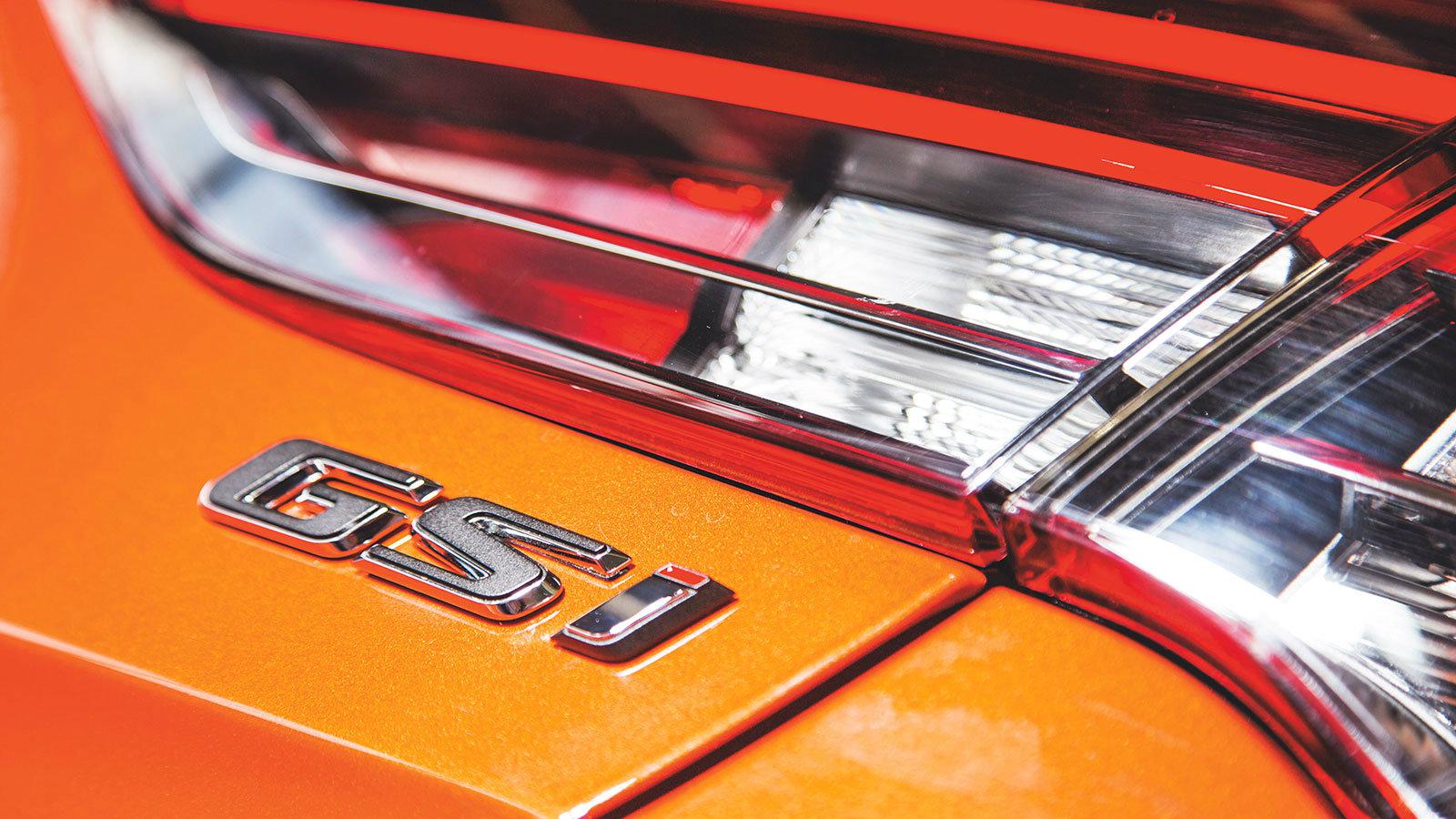 Η Opel αγαπά την παράδοση και επιστρέφει το GSi