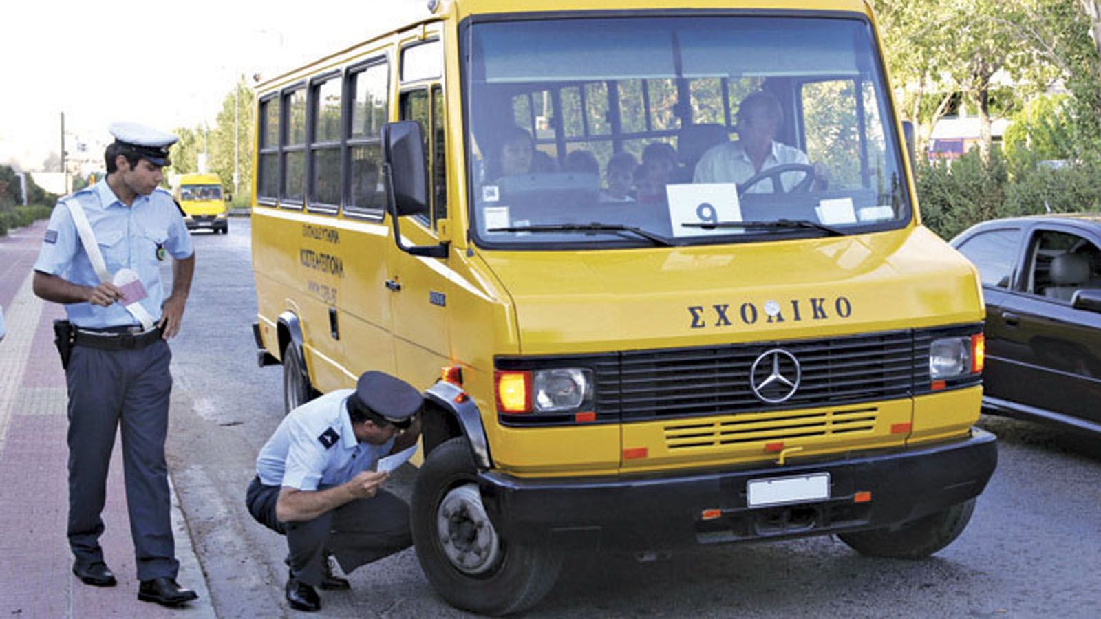 Ποιες παραβάσεις εντόπισαν οι άνδρες της Τροχαίας στα σχολικά λεωφορεία τα οποία έλεγξαν; Δείτε τις αναλυτικά.