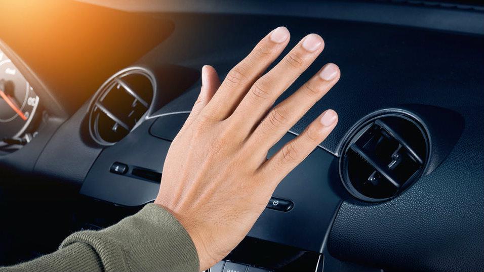 Νικάς τον καύσωνα με το κλιματιστικό σου!