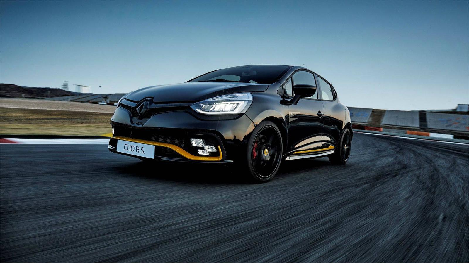 Μία ειδική έκδοση του Clio RS, αποφάσισε να κατασκευάσει η Renault, η οποία είναι εμπνευσμένη από τη Formula 1 και φέρει την ονομασία Renault Clio RS 