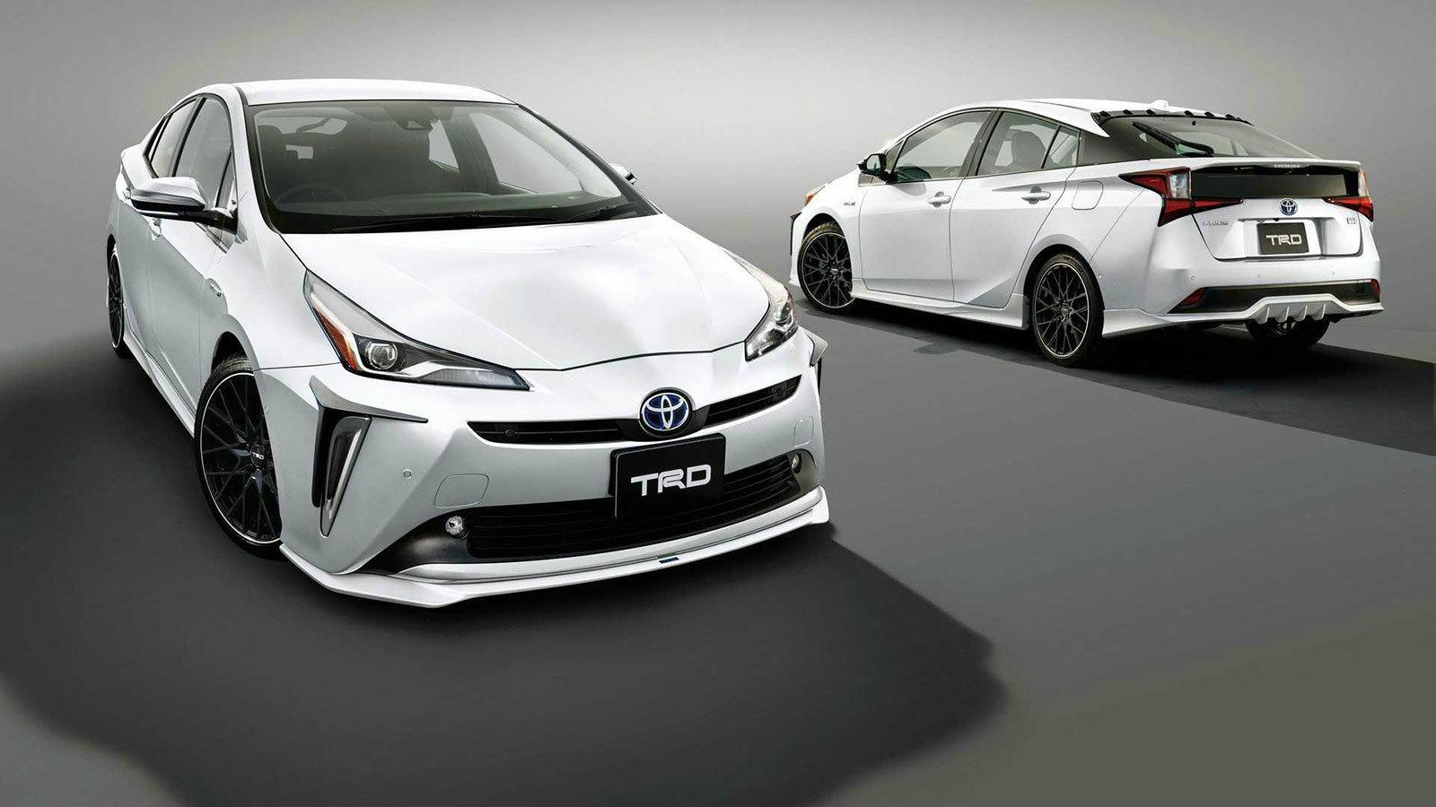 Η TRD θα παρουσιάσει το Prius τον επόμενο μήνα στο Tokyo Auto Salon του 2019. 