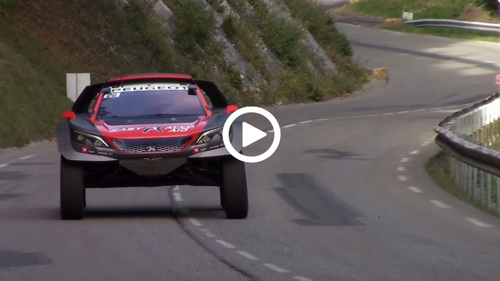 Εντυπωσιάζει Peugeot 3008 DKR Maxi