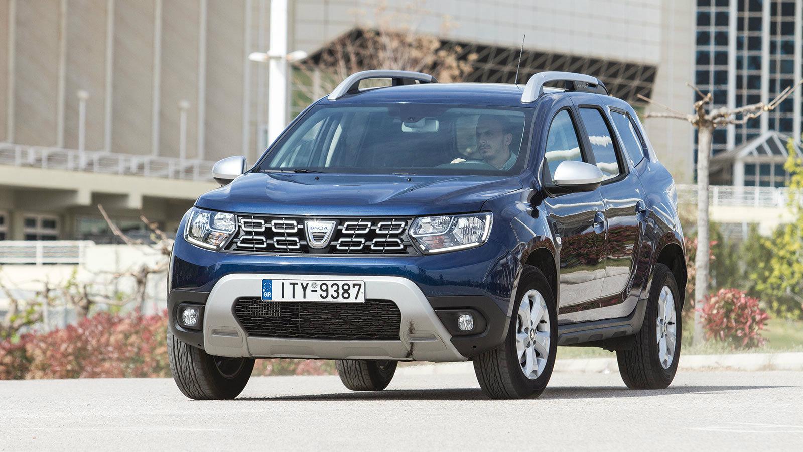 Με νέα μάσκα και φώτα ημέρας LED που δίνουν high tech νότες.