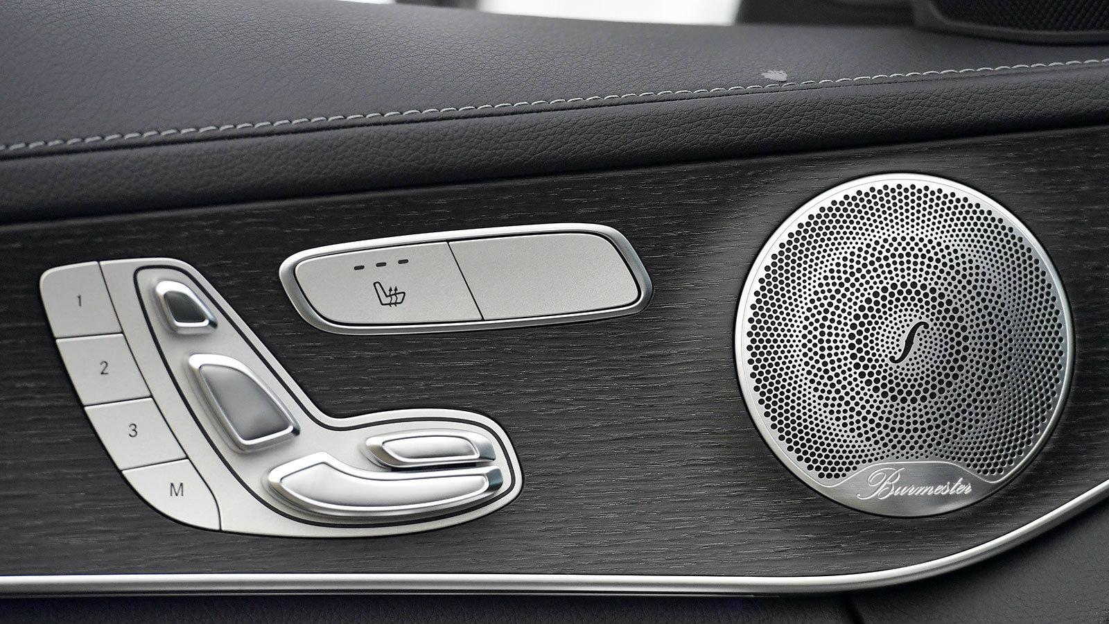 To ηχοσύστημα Burmester αποτελεί ένα ακριβό στοιχείο του προαιρετικού εξοπλισμού.