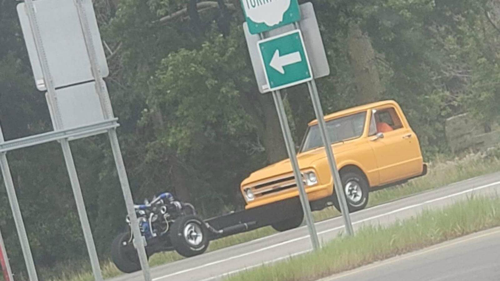 Από μια μικρή πόλη του Οχάιο έρχεται η πιο τρελή τροποποίηση αυτοκινήτου που έχουμε δει μέχρι αυτή τη στιγμή.